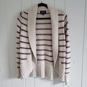 American Eagle cardigan